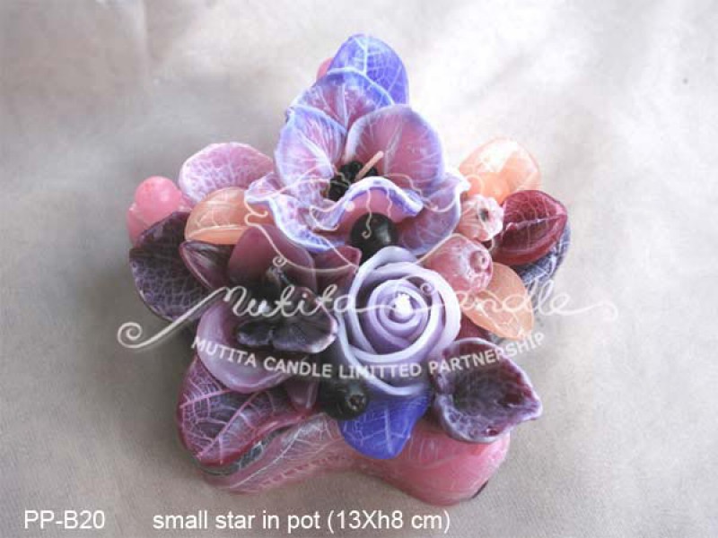 เทียนหอม เดชอุดม :  PINK PURPLE COLOUR B|orienatal flower candles from Thailand for any ocassions
WILD FLOWER CANDLES IN MYSTERIOUS COLOUR|PP-B20|small circle pot 3 x h 8 cm
