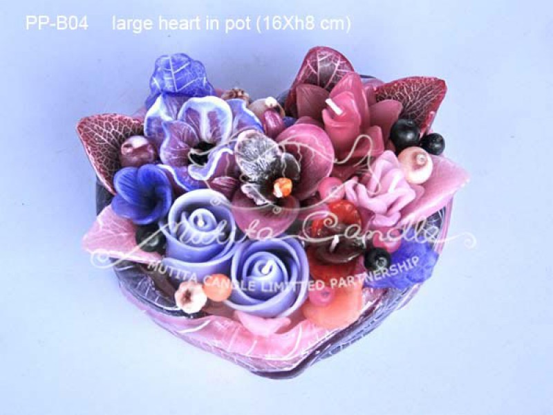 เทียนหอม เดชอุดม :  PINK PURPLE COLOUR B|orienatal flower candles from Thailand for any ocassions
WILD FLOWER CANDLES IN MYSTERIOUS COLOUR|PP-B04|large heart pot  16 x h8 cm