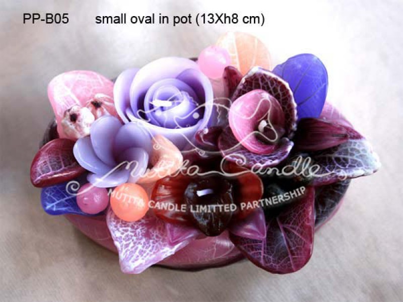 เทียนหอม เดชอุดม :  PINK PURPLE COLOUR B|orienatal flower candles from Thailand for any ocassions
WILD FLOWER CANDLES IN MYSTERIOUS COLOUR|PP-B05|small oval pot 13 x h 8 cm