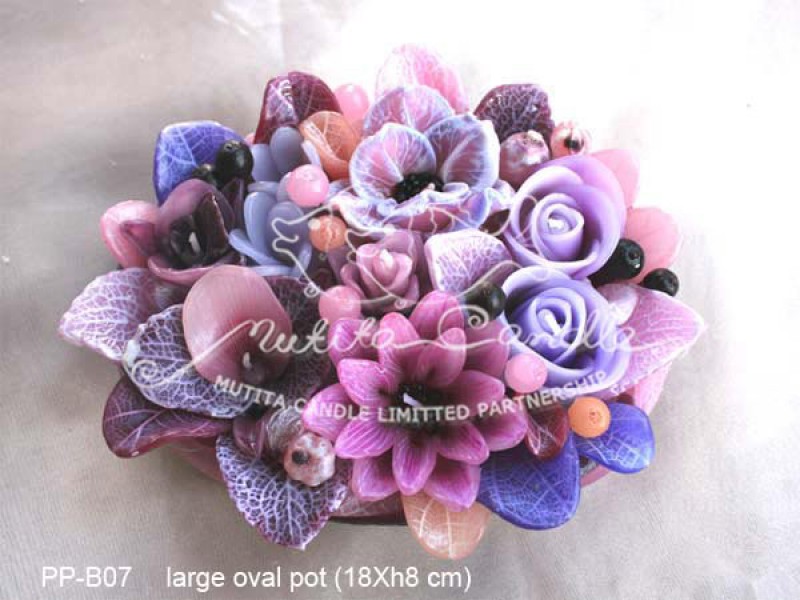 เทียนหอม เดชอุดม :  PINK PURPLE COLOUR B|orienatal flower candles from Thailand for any ocassions
WILD FLOWER CANDLES IN MYSTERIOUS COLOUR|PP-B07|large oval pot 18 x h 8 cm