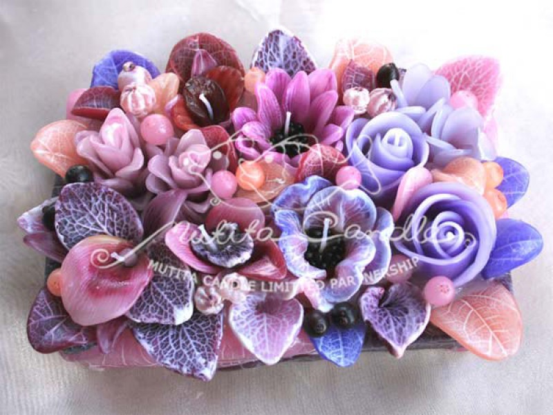 เทียนหอม เดชอุดม :  PINK PURPLE COLOUR B|orienatal flower candles from Thailand for any ocassions
WILD FLOWER CANDLES IN MYSTERIOUS COLOUR|PP-B09|large square pot 13 x 20 x h 8 cm