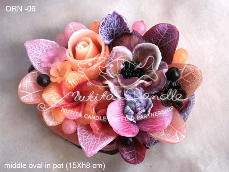 เทียนหอม เดชอุดม :  ORANGE ROSE NEW|Flower candles from Thailand for any ocassions
WILD FLOWER CANDLES IN HARZEL WOOD STYLE|ORN-06|middle oval pot 15 x h 8 cm