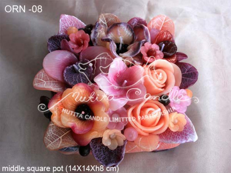 เทียนหอม เดชอุดม :  ORANGE ROSE NEW|Flower candles from Thailand for any ocassions
WILD FLOWER CANDLES IN HARZEL WOOD STYLE|ORN-08|middle square pot 14 x 14 x h 8 cm
