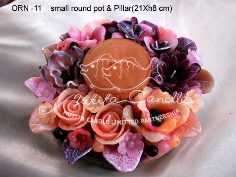 เทียนหอม เดชอุดม :  ORANGE ROSE NEW|Flower candles from Thailand for any ocassions
WILD FLOWER CANDLES IN HARZEL WOOD STYLE|ORN-11|small round pot & pillar 21 x h 8 cm